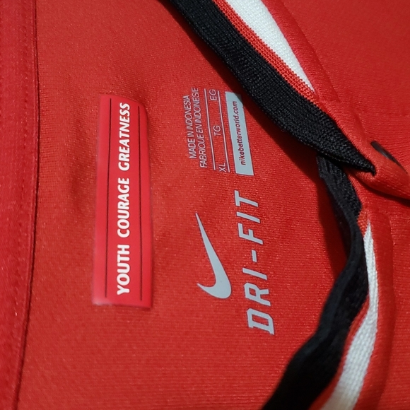 Red Sports Top Football Size Youth XL - Picture 3 of 7